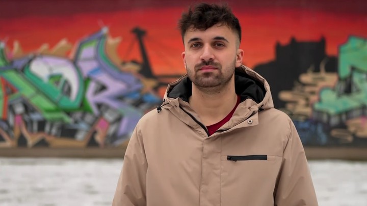 Bez servítky, Federico